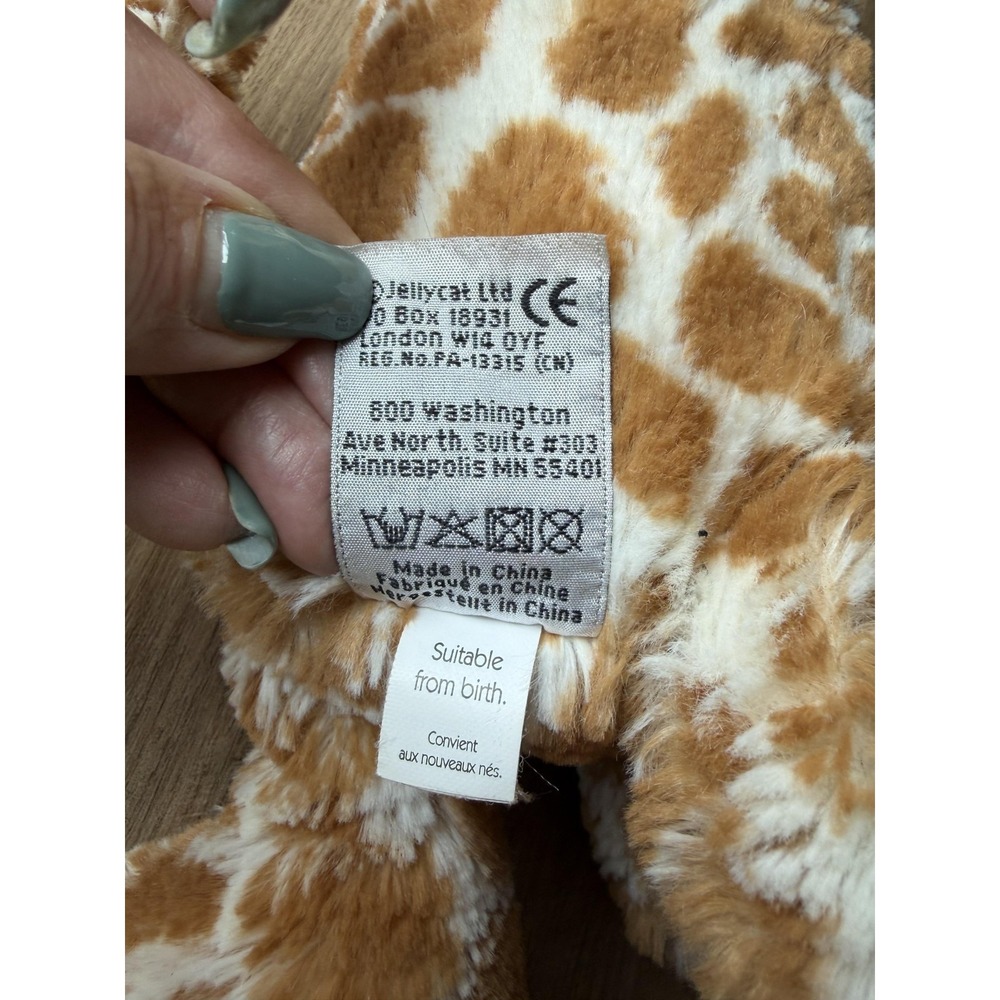 Jellycat London Giraffe Plush Stuffed Animal Tan White Soft Cuddly Toy - Picture 4 of 7